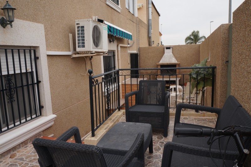 5 bedroom house / villa for sale in Daya Nueva, Costa Blanca