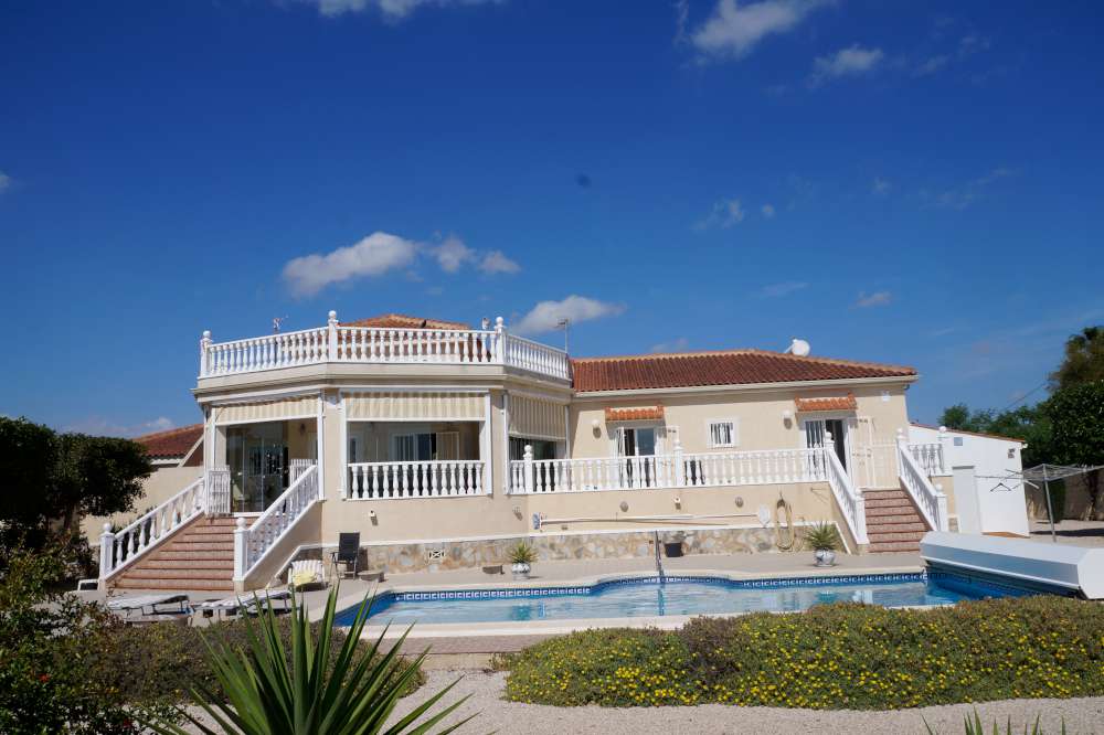 4 bedroom finca for sale in Catral, Costa Blanca