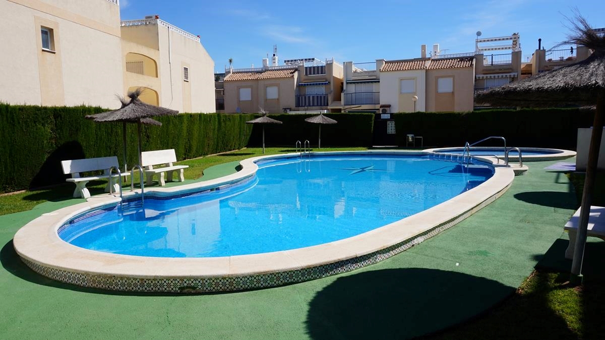 For sale: 2 bedroom apartment / flat in Torrevieja