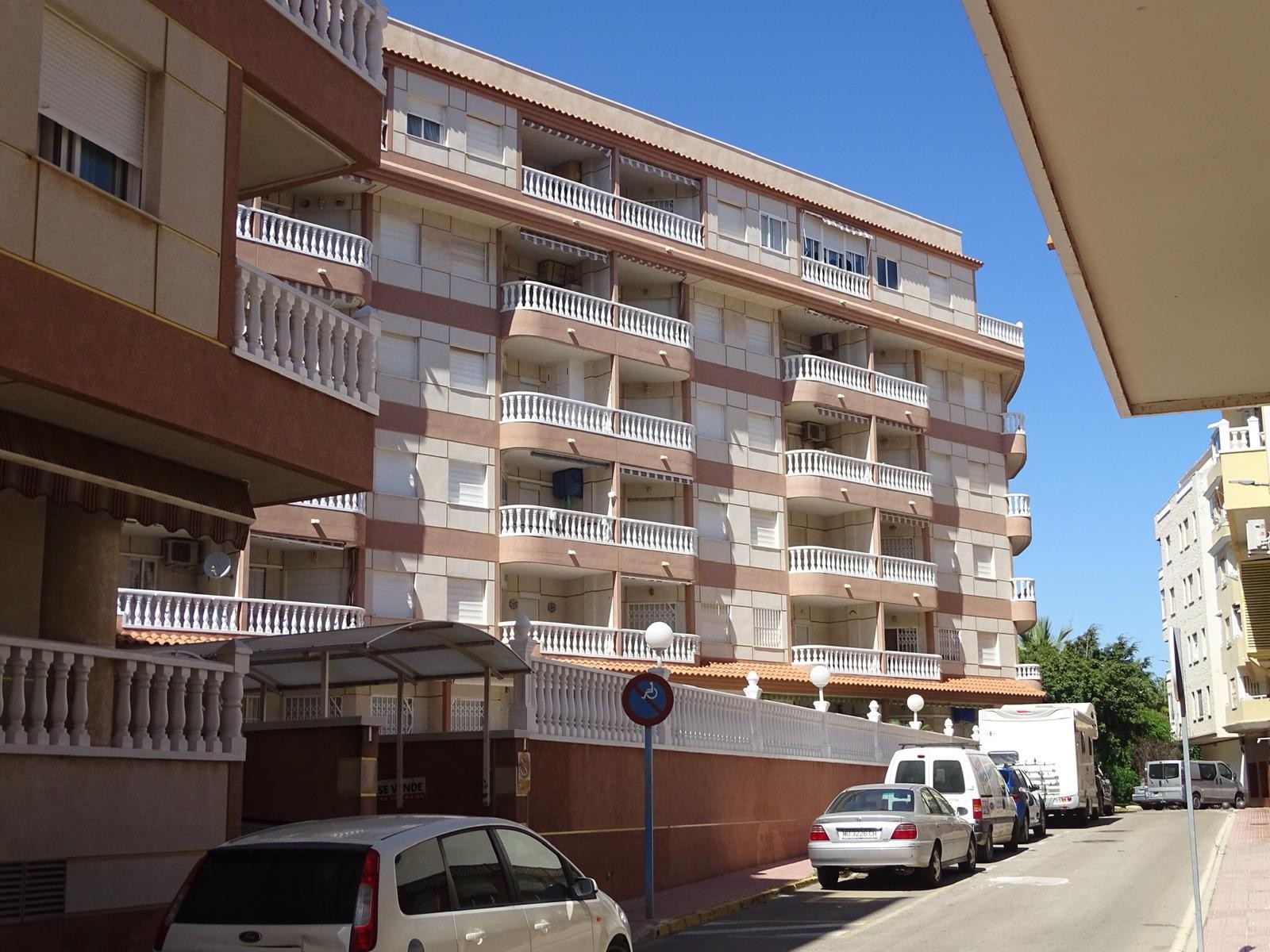 3 bedroom apartment / flat for sale in La Mata, Costa Blanca