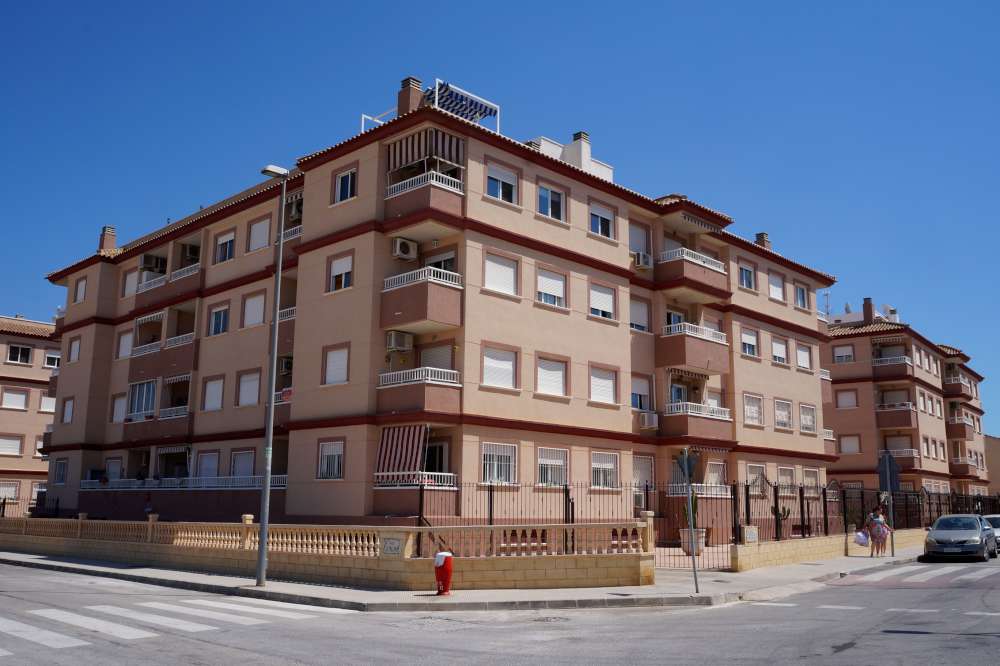 2 bedroom apartment / flat for sale in Algorfa, Costa Blanca