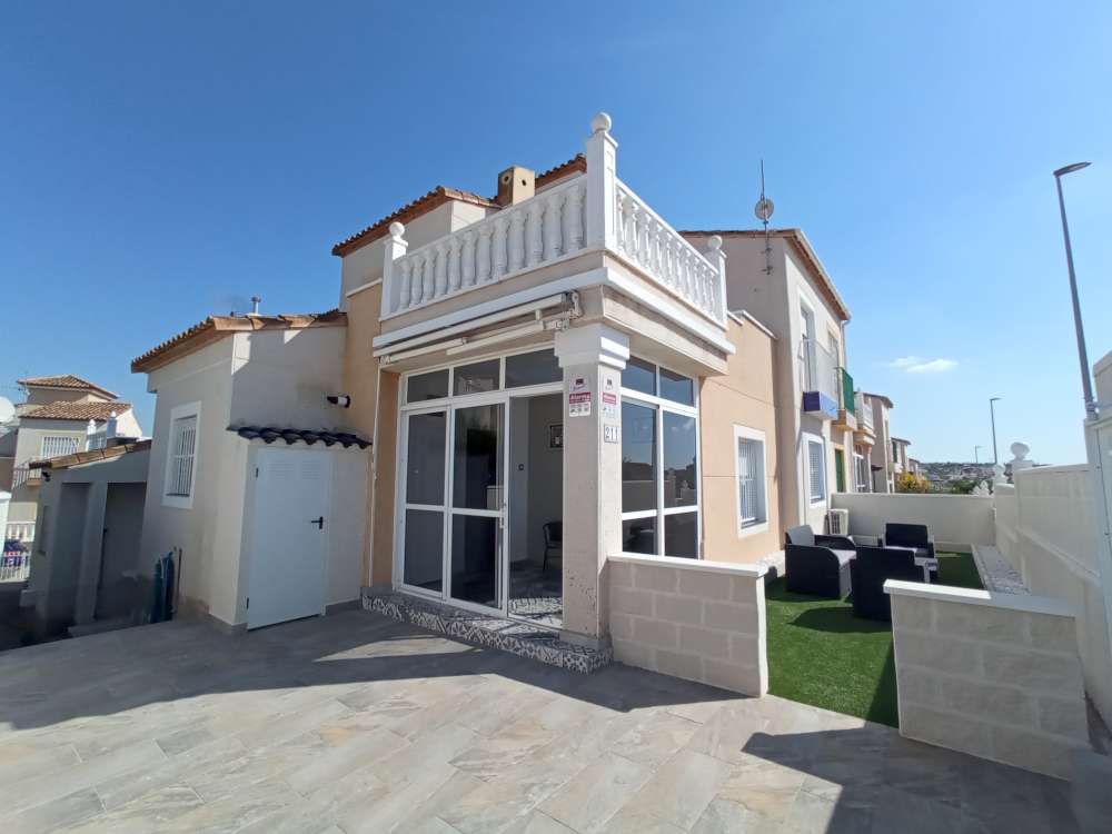 For sale: 3 bedroom house / villa in Algorfa, Costa Blanca