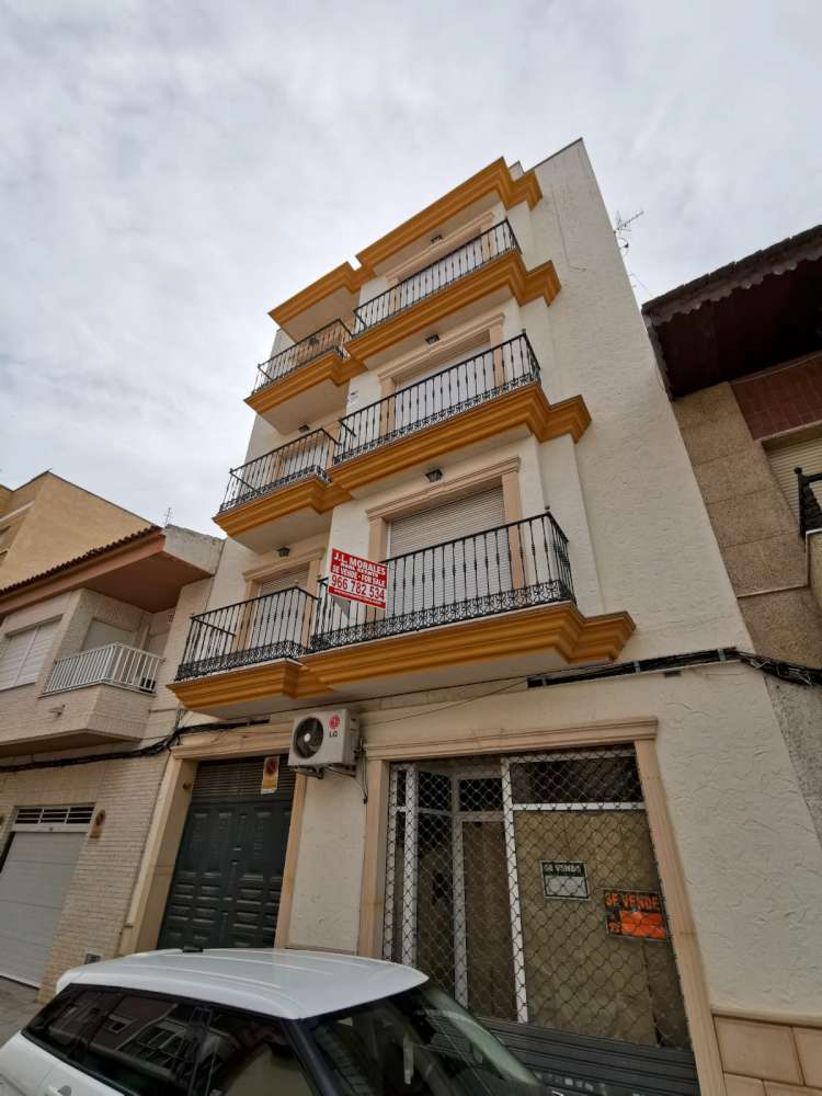 For sale: 4 bedroom apartment / flat in Almoradí