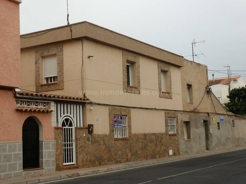 Resale - Village house - Almoradí