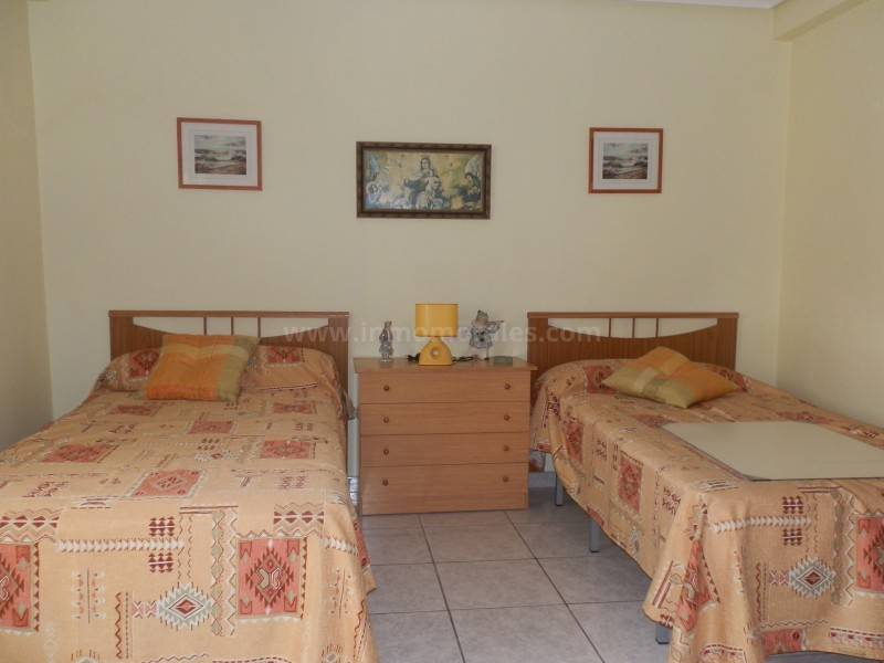 Resale - Village house - Almoradí