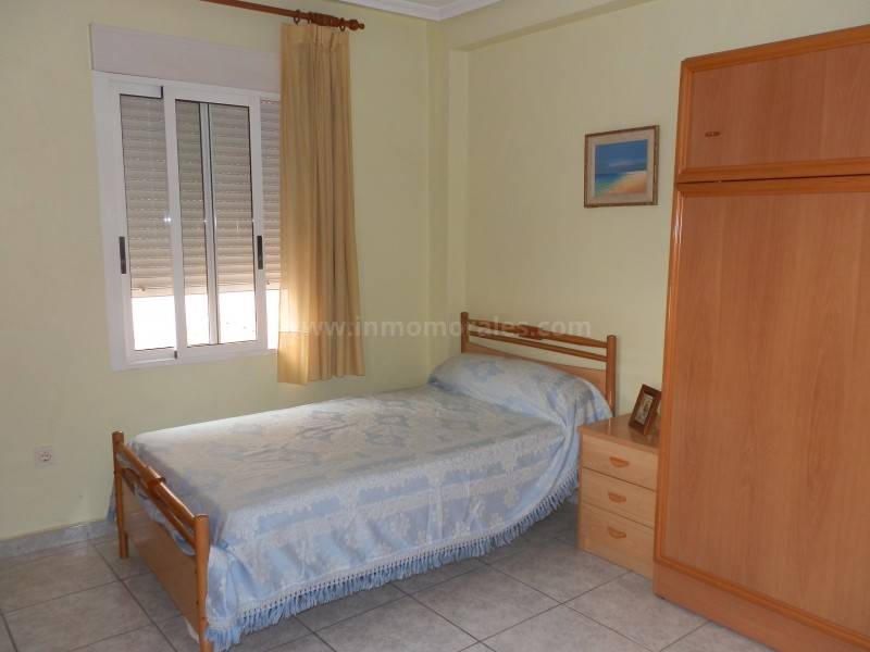 Resale - Village house - Almoradí