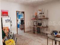 Resale - Renovation - Catral