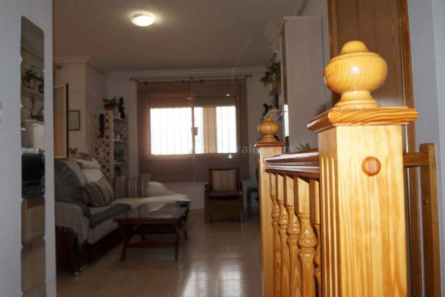 Resale - Apartment  - Daya Vieja