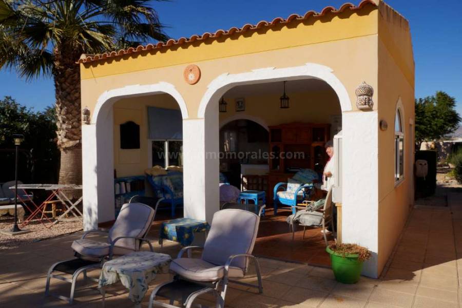 Resale - Country Villa   - Catral