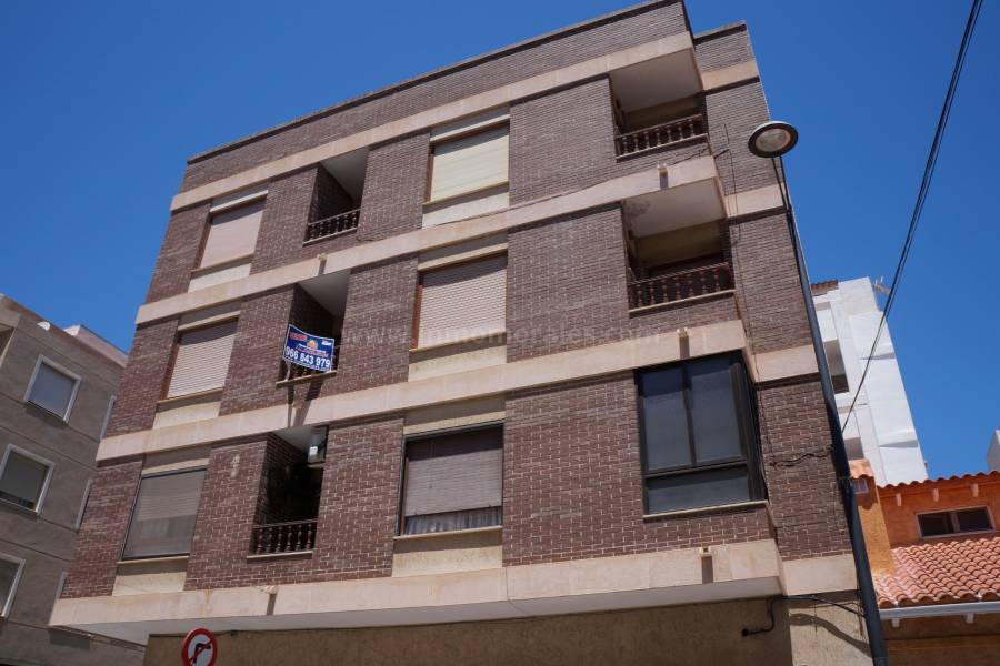 Resale - Apartment  - Guardamar del Segura