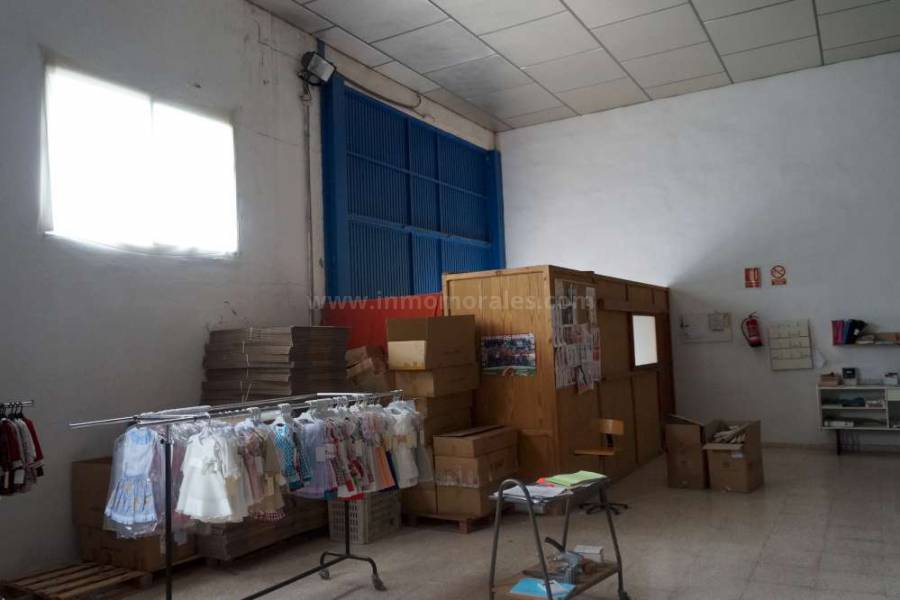 Resale - Warehouse - Almoradí