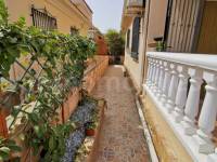 Resale - Detached House / Villa  - Almoradí