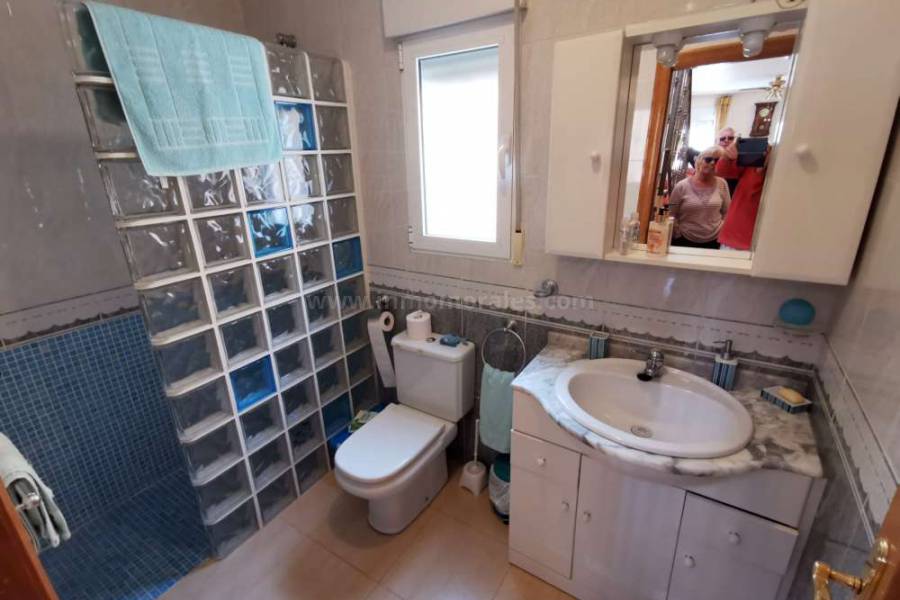 Wiederverkauf - Freistehende Villa / Chalet - Almoradí