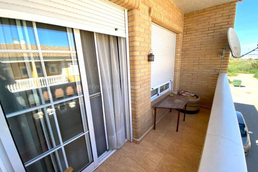 Resale - Town House  - San Isidro