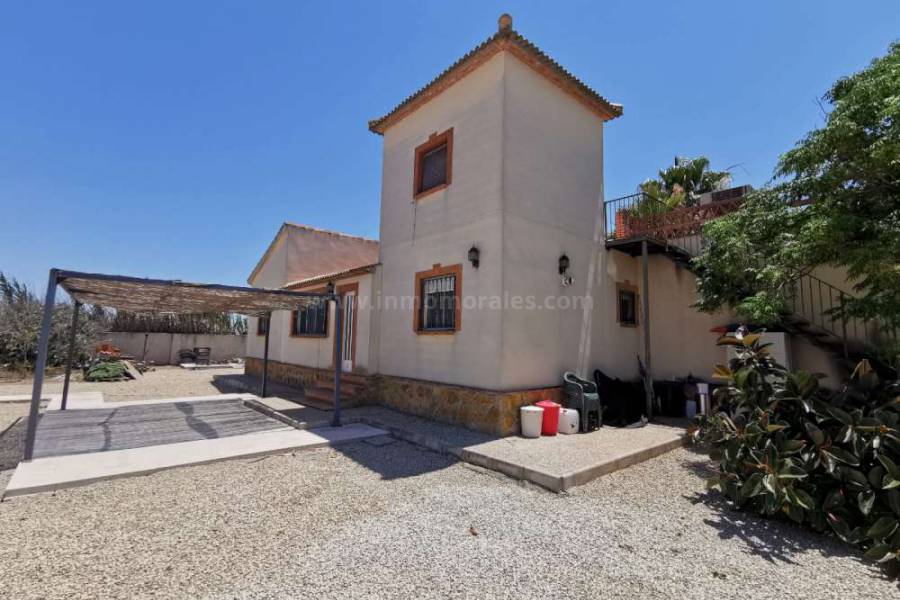 Herverkoop - Villa ( Finca ) - Catral