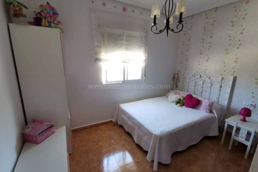 Herverkoop - Villa ( Finca ) - Catral