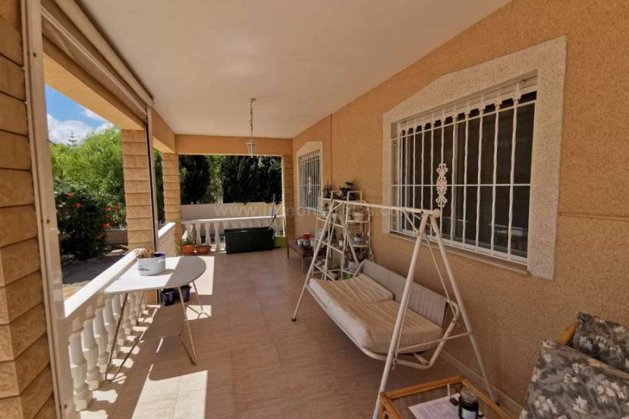 Resale - Country Villa   - Catral