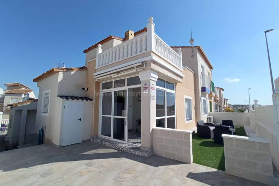 Resale - Semi detached Villa - Algorfa