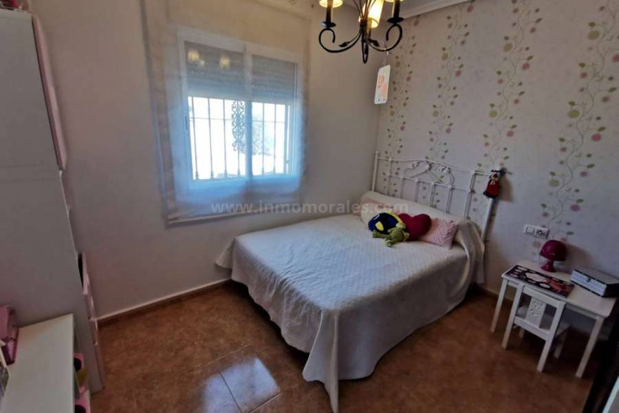 Herverkoop - Villa ( Finca ) - Catral