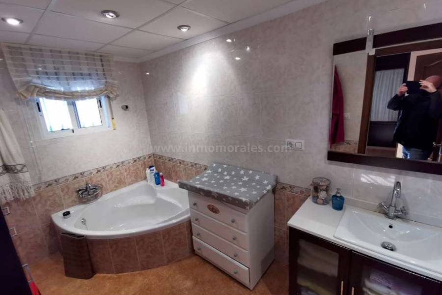 Herverkoop - Villa ( Finca ) - Catral