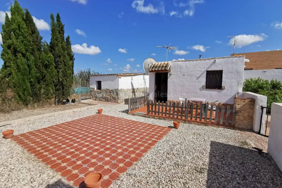 Venta - Casa de Campo - Catral