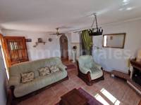 Venta - Casa de Campo - Catral