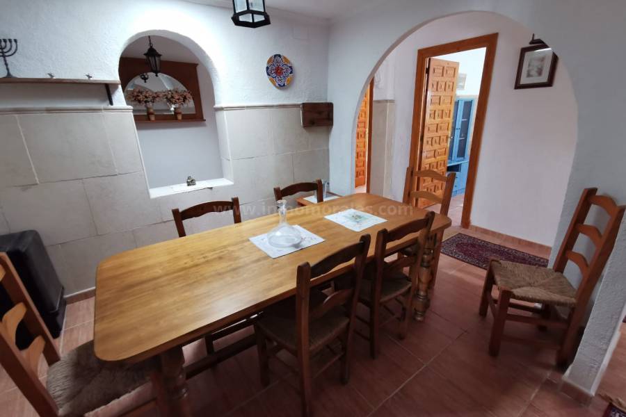 Venta - Casa de Campo - Catral