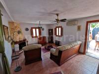 Venta - Casa de Campo - Catral