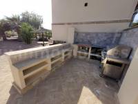Venta - Villa con anexo - Crevillente - Crevillent