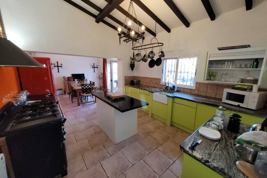 Venta - Villa con anexo - Crevillente - Crevillent