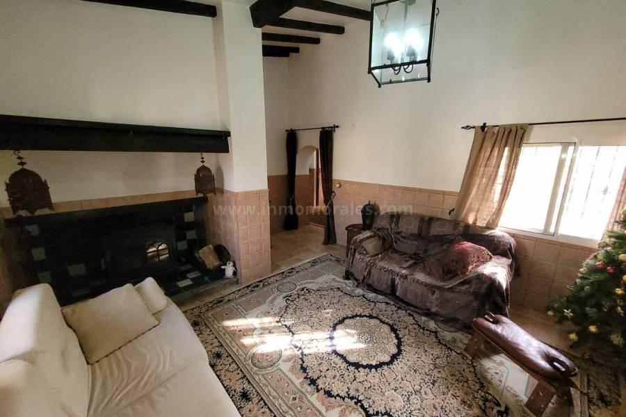 Venta - Villa con anexo - Crevillente - Crevillent