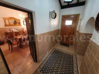 Venta - Villa con anexo - Crevillente - Crevillent