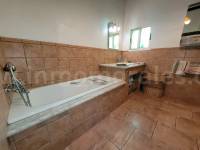 Venta - Villa con anexo - Crevillente - Crevillent