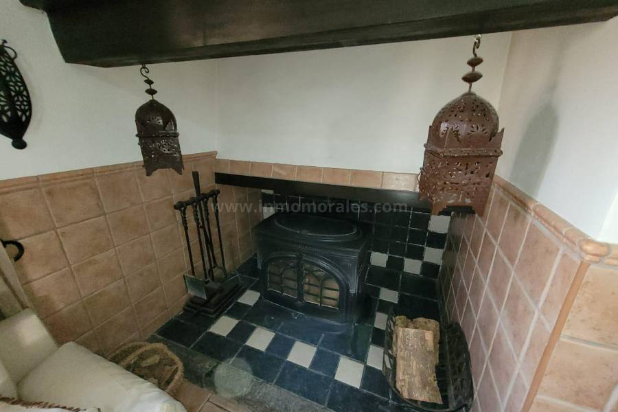Venta - Villa con anexo - Crevillente - Crevillent