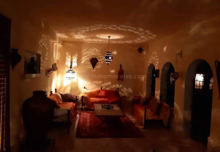 Venta - Villa con anexo - Crevillente - Crevillent