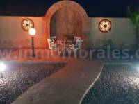 Venta - Villa con anexo - Crevillente - Crevillent