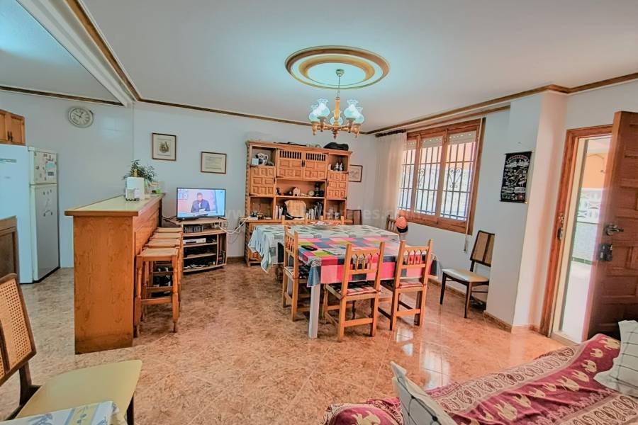 Resale - Apartment  - La Mata