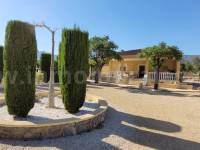Venta - Villa con anexo - Crevillente - Crevillent