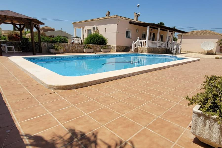 Revente - Villa ( Finca ) - Catral
