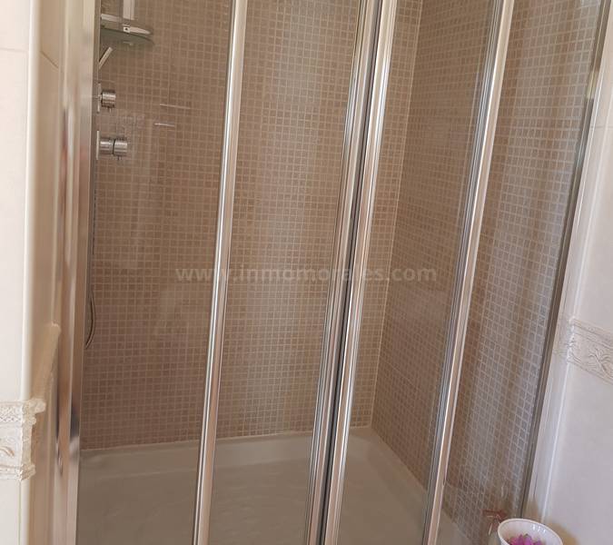 Venta - Villa con anexo - Crevillente - Crevillent