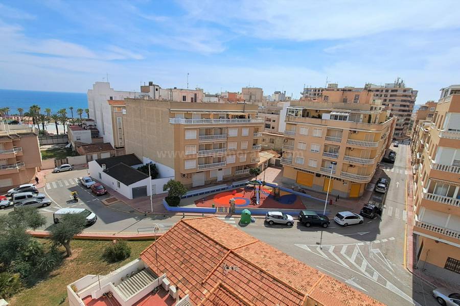 Resale - Apartment  - La Mata