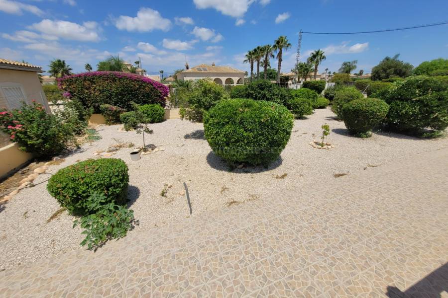Resale - Country Villa   - Catral