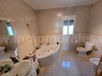 Resale - Country Villa   - Catral