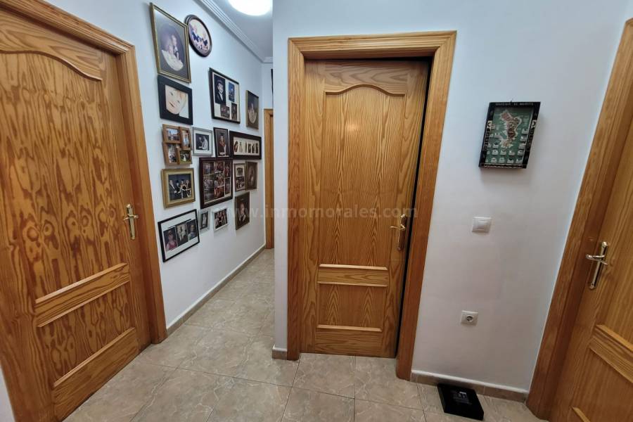 Resale - Country Villa   - Catral