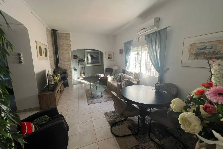 Resale - Village house - Orihuela - Benferri