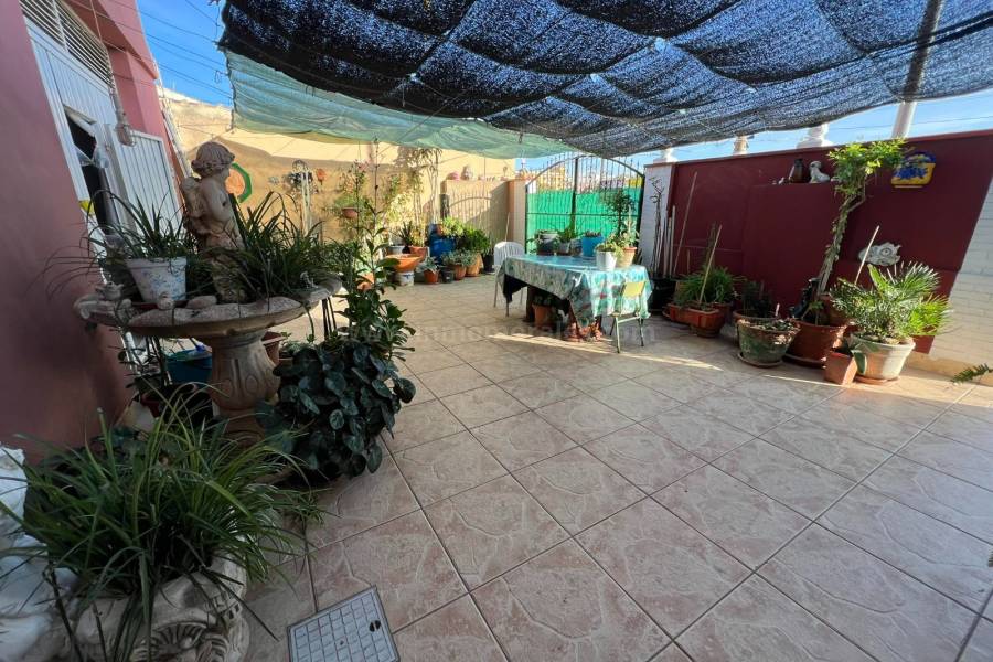 Resale - Town House  - Formentera del Segura