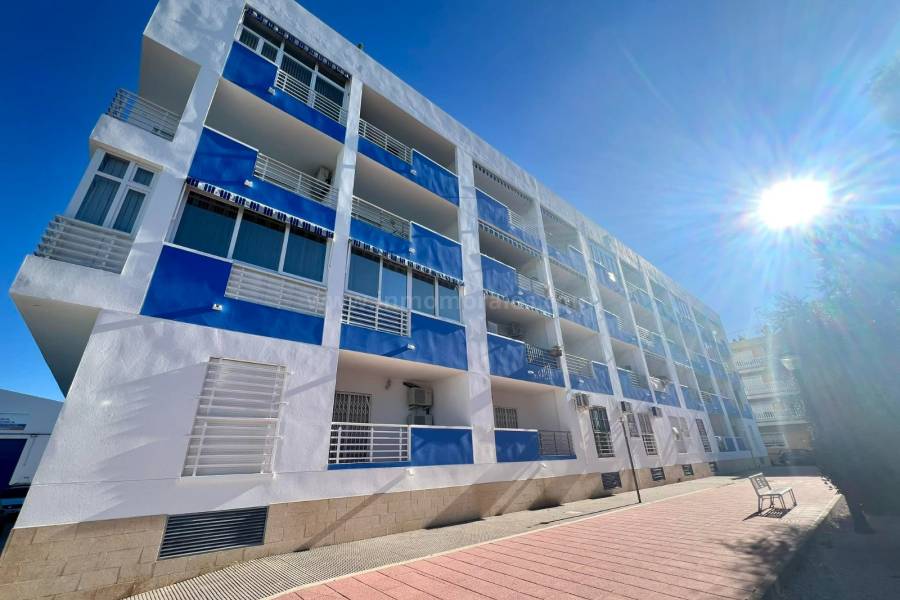 Resale - Apartment  - Almoradí