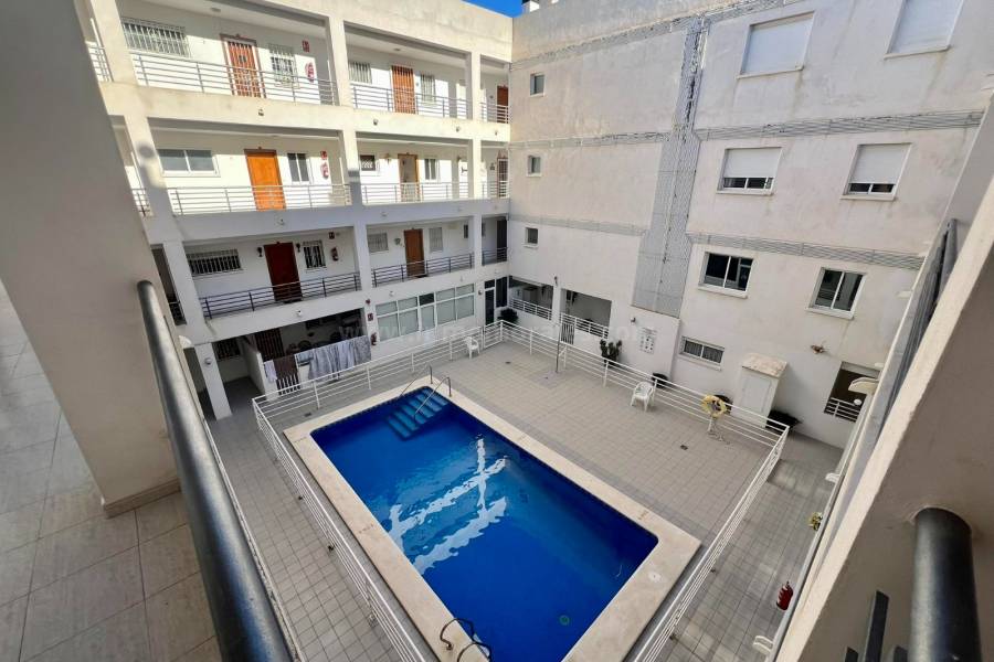 Wiederverkauf - Wohnung/Apartment - Almoradí