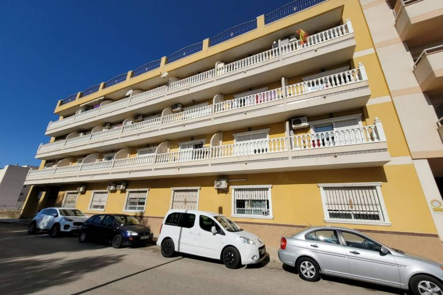 Herverkoop - Appartement - Almoradí