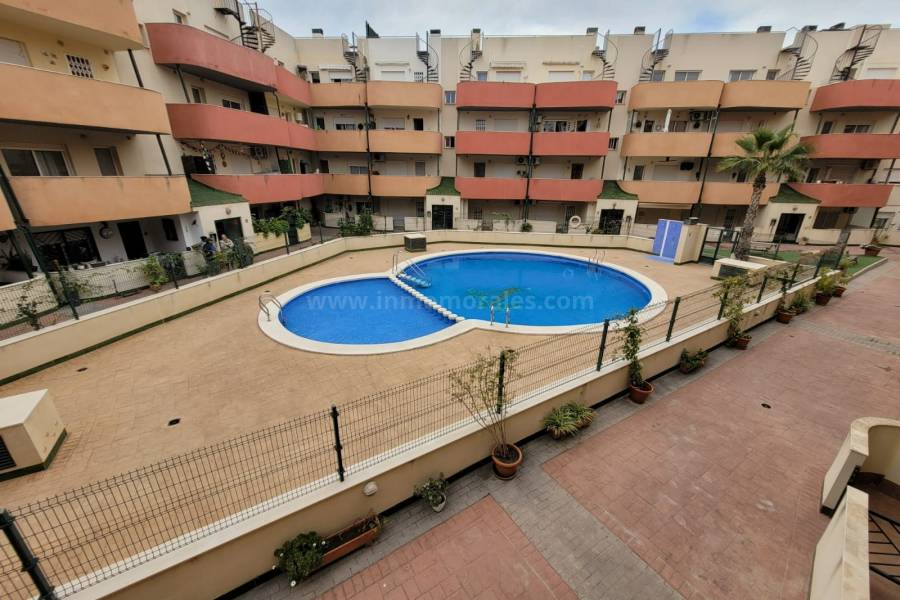 Herverkoop - Appartement - Almoradí